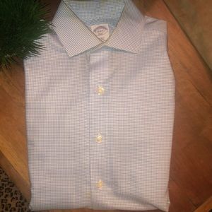 Brooks Brothers Collar Shirt